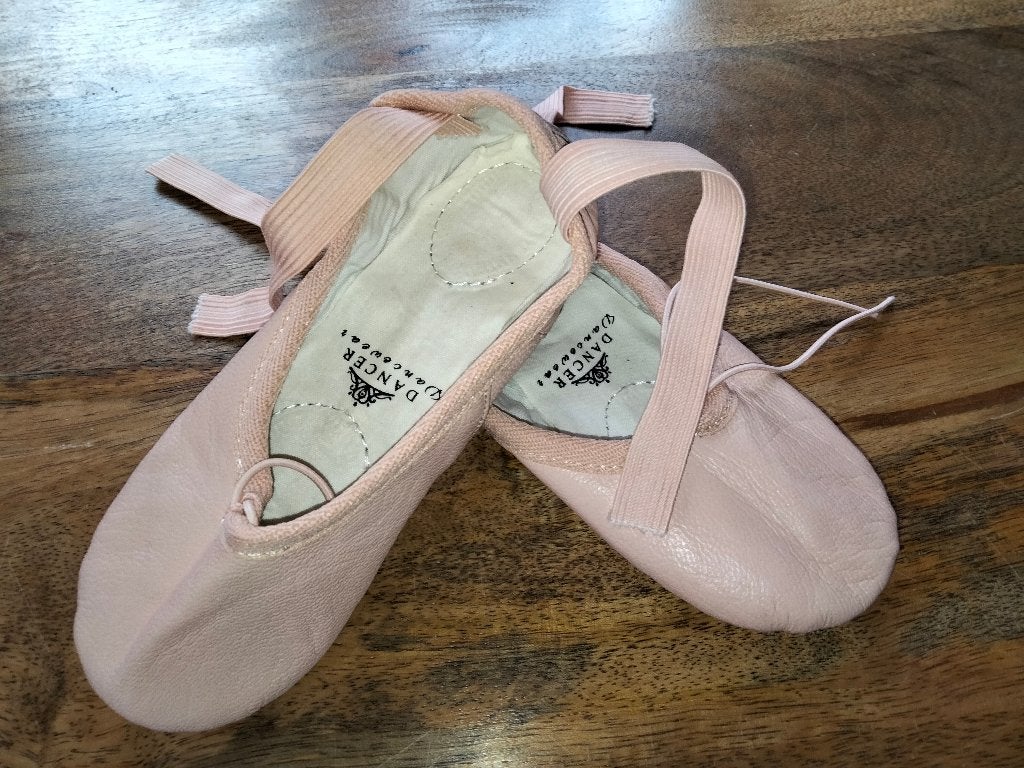 Balletschoenen roze Alista Dancer maat 27,5 en 28 Nieuw, Ophalen of Verzenden, Nieuw, Kleding