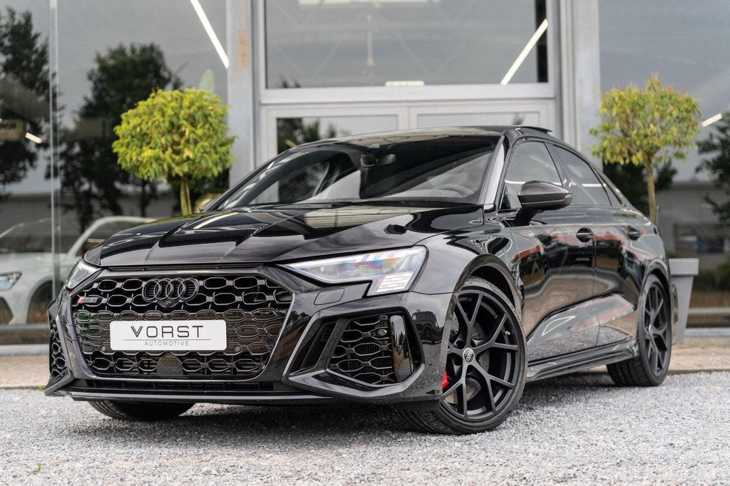 Audi RS 3 2.5 TFSI quattro Pano B&O Keramisch Leer Carbon, Auto's, Audi, Automaat, Gebruikt, RS3, Zwart