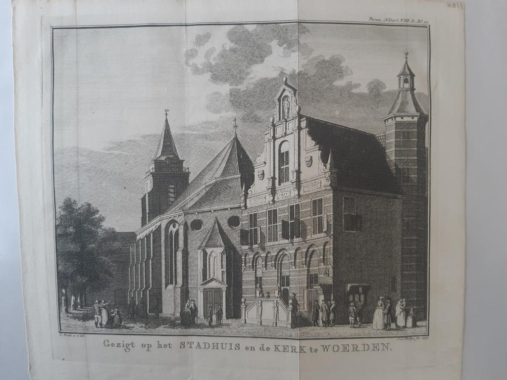 U011 / Stadhuis en Kerk Woerden Kopergravure uit 1750, Ophalen of Verzenden