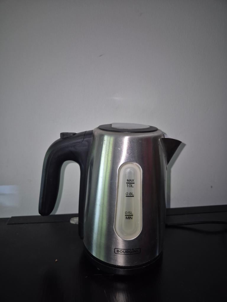 Bourgini waterkoker - Compact en stijlvol, 1 tot 2 liter, Ophalen of Verzenden, Gebruikt, Rvs