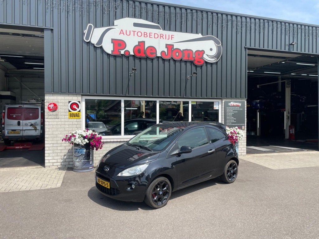 Ford KA 1.2 METAL S/S Airco Spoiler Mistlampen Sportvelgen, Auto's, Voorwielaandrijving, Euro 5, Gebruikt, 1242 cc