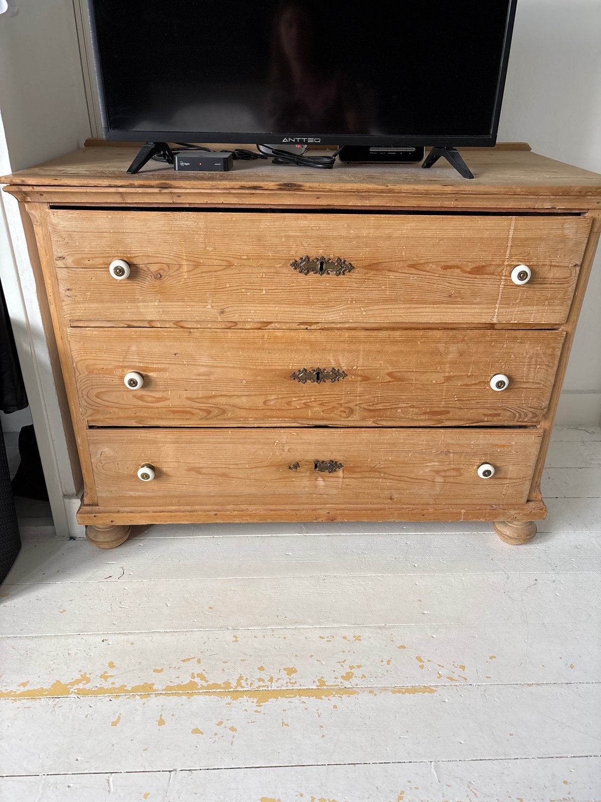 Antieke grenen ladekast/commode met 3 laden, Ophalen
