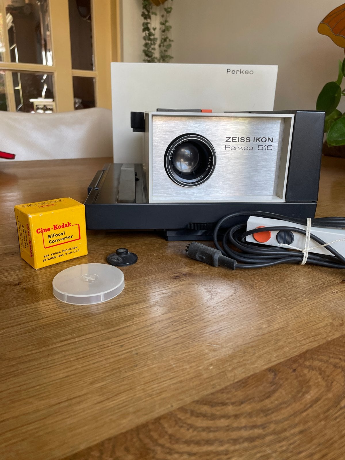 Zeiss Ikon Perkeo 510 Diaprojector, Ophalen, Gebruikt, Met scherm