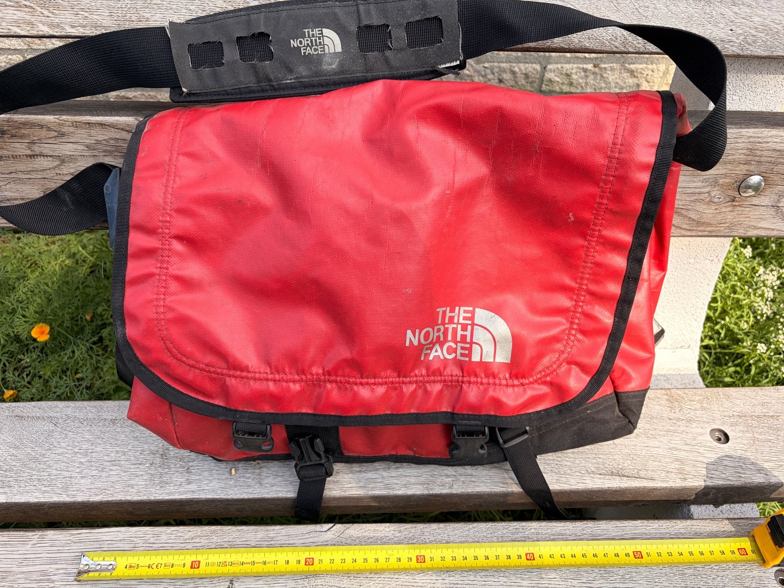 The North Face Schooltas - Rood en Zwart, Ophalen, Gebruikt, 40 tot 50 cm, Schoudertas