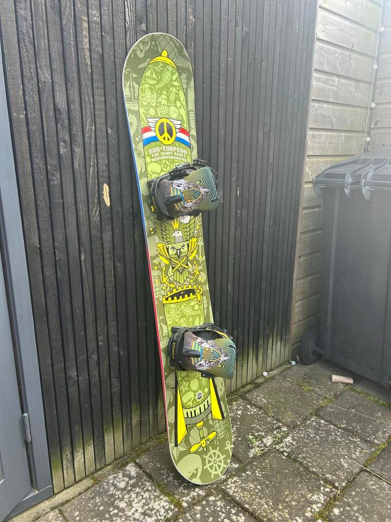 GNU Snowboard met Jones bindingen - Gebruikt, Ophalen of Verzenden, Gebruikt, Board