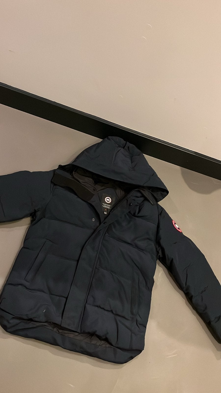 Canada Goose Puffer Jas Maat M - nieuw, Ophalen of Verzenden, Nieuw, Maat 48/50 (M), Zwart