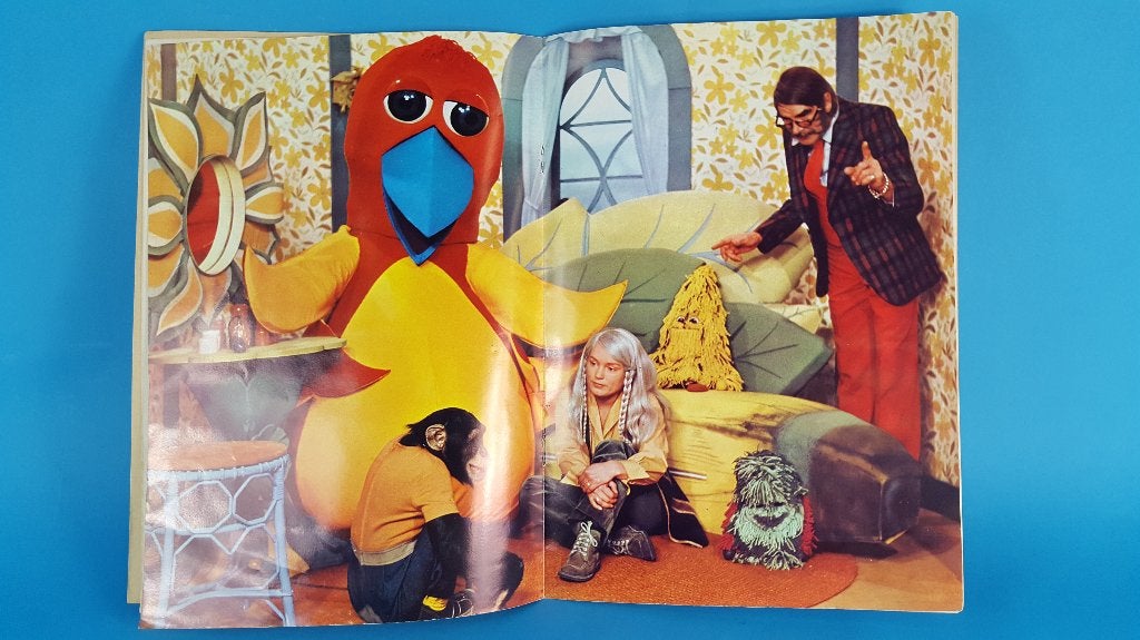 Ti-Ta-Tovernaar en het Grobbekuiken, 1972, stickerboek. 7C3, Tweedehands verkoop, Tweedehands verkoop, Gebruikt, Ophalen of Verzenden