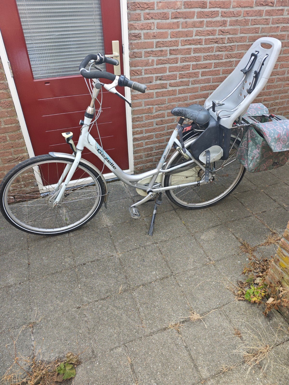 Gazelle fiets met kinderzitje - opknapper, Fietsen en Brommers, Fietsen | Dames | Damesfietsen, Gebruikt, Gazelle, Versnellingen