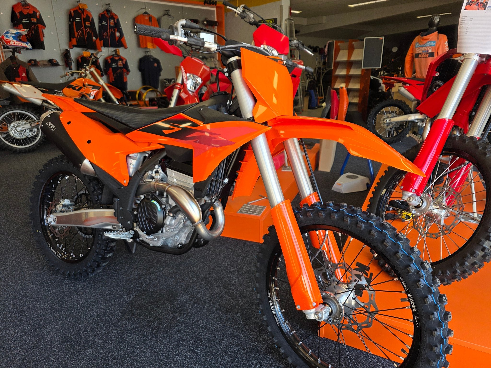 KTM 350 SX-F (bj 2027), Bedrijf, Crossmotor, 125 cc