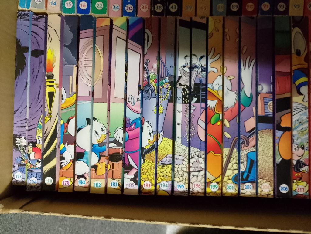 Donald Duck pockets tussen 153-211 (verkopen tussen 2-330), Meerdere stripboeken, Ophalen of Verzenden, Gelezen