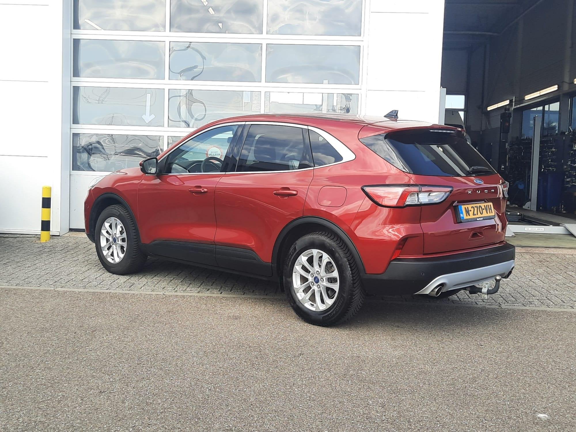 Ford Kuga 1.5 EcoBoost Titanium X | Trekhaak | Cruise Contro, Voorwielaandrijving, 12 maanden, Euro 6, Bedrijf