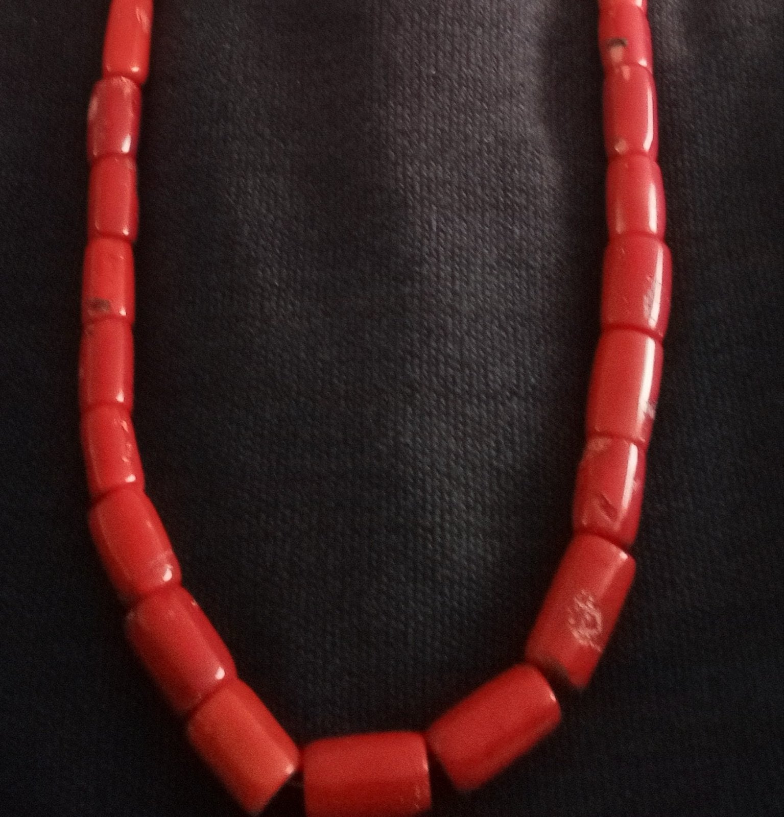 Zwaar rood bamboe koralen collier - Grote kralen, Ophalen of Verzenden, Gebruikt, Rood, Overige materialen