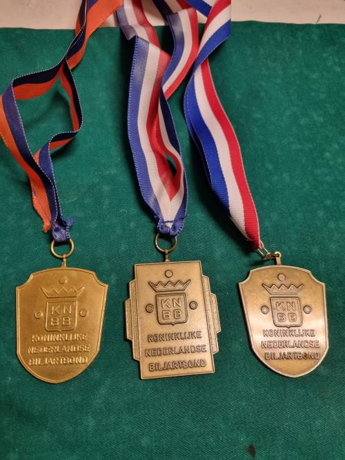 medaille koninklijke ned biljardbond 2x, Ophalen of Verzenden