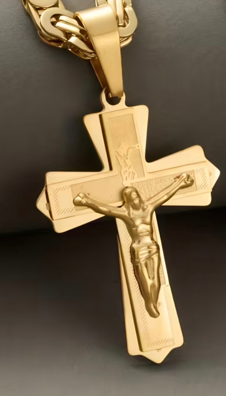Jezus aan het kruis kettinghanger, Overige materialen, Nieuw, Ophalen of Verzenden, Kruis of Symbool