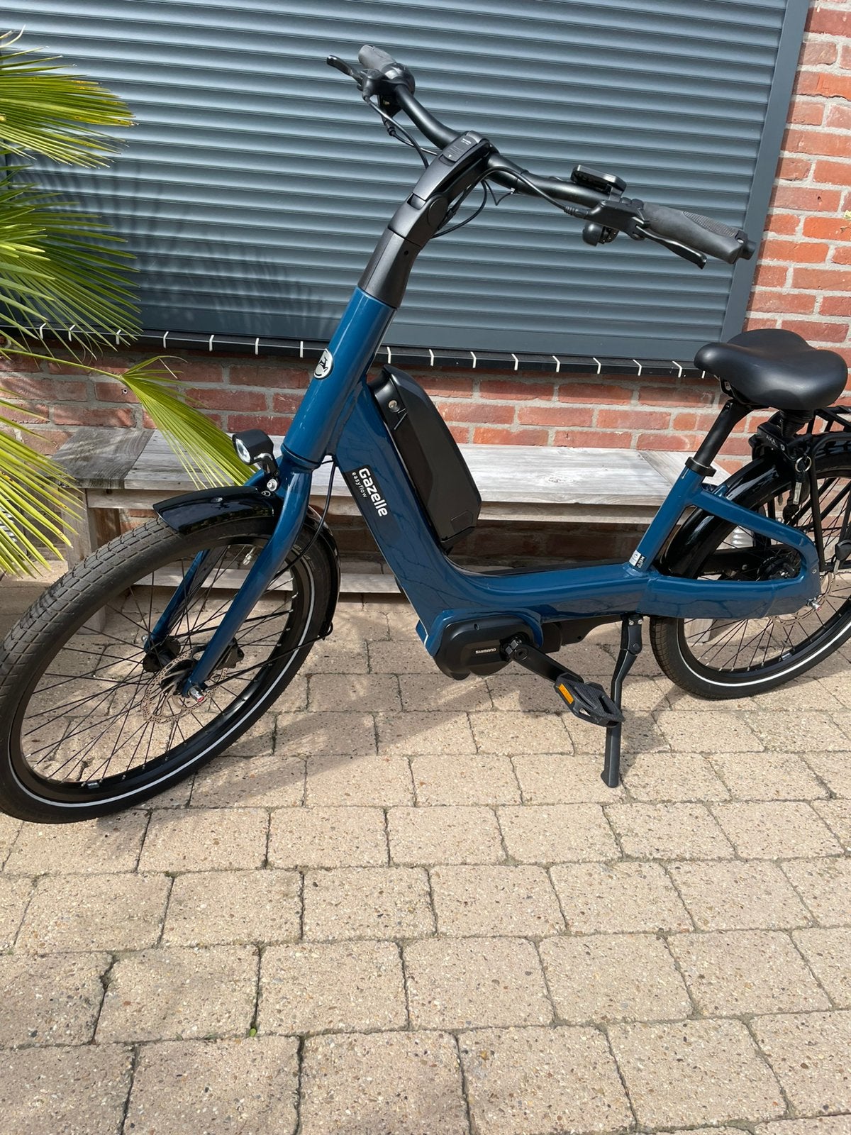 Foto 6 van Gazelle Easyflow Mallard Bleu 504kw accu en  79 kilometer