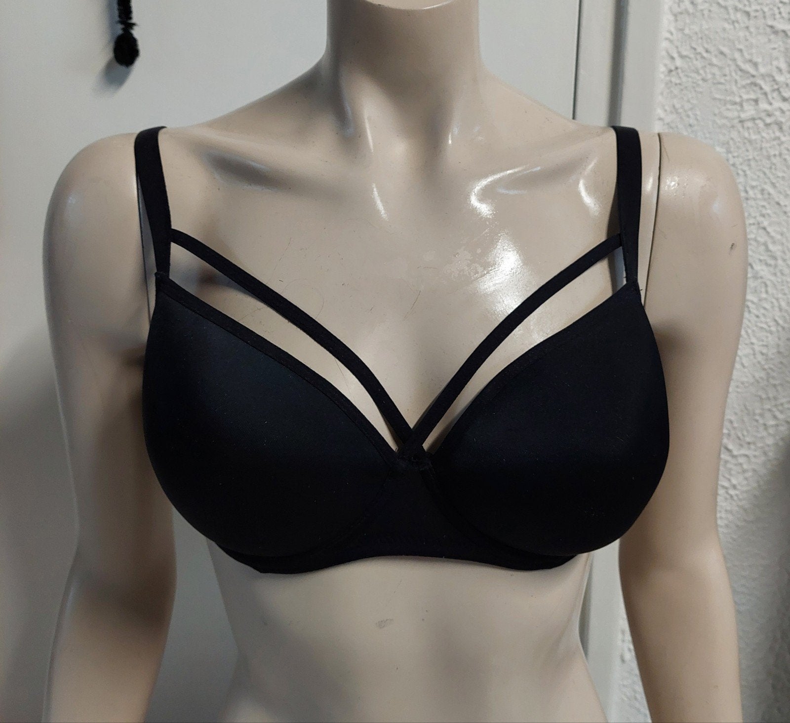 Sapph Zwarte BH met Strappy Details 75D Gothic Punk Retro, Kleding | Dames, Sapph, Ophalen of Verzenden, Zwart, BH