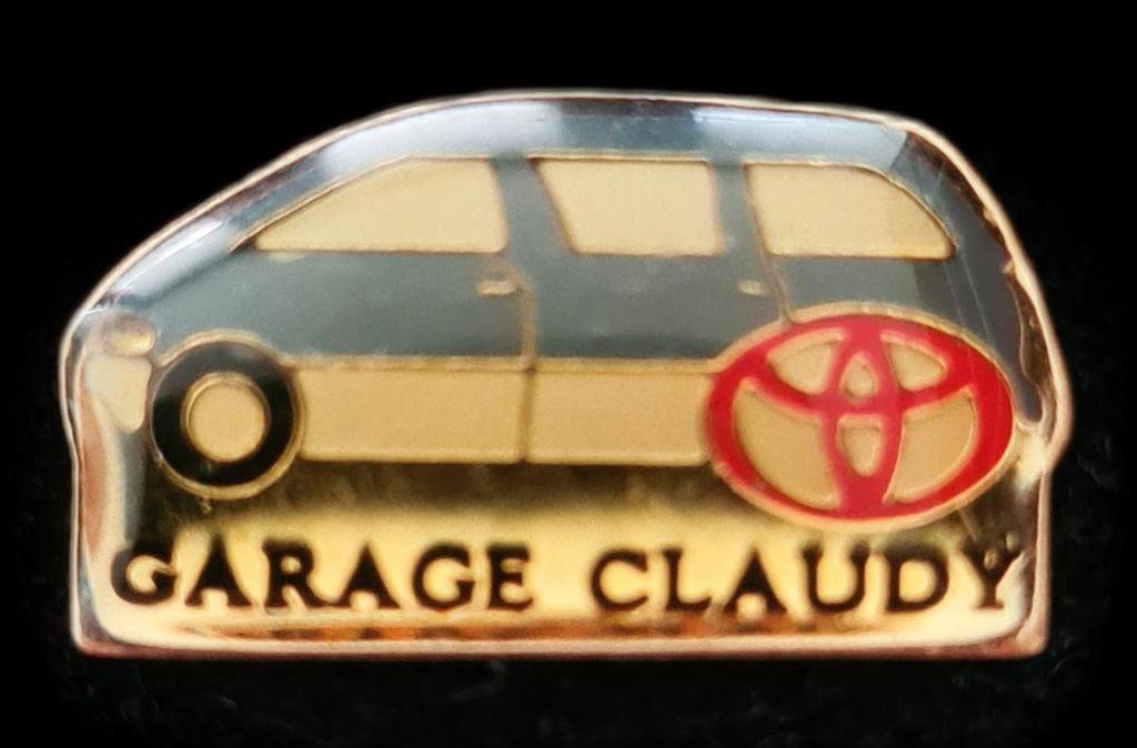 Toyota- Garage Claudy pin, Verzenden, Nieuw, Transport, Speldje of Pin