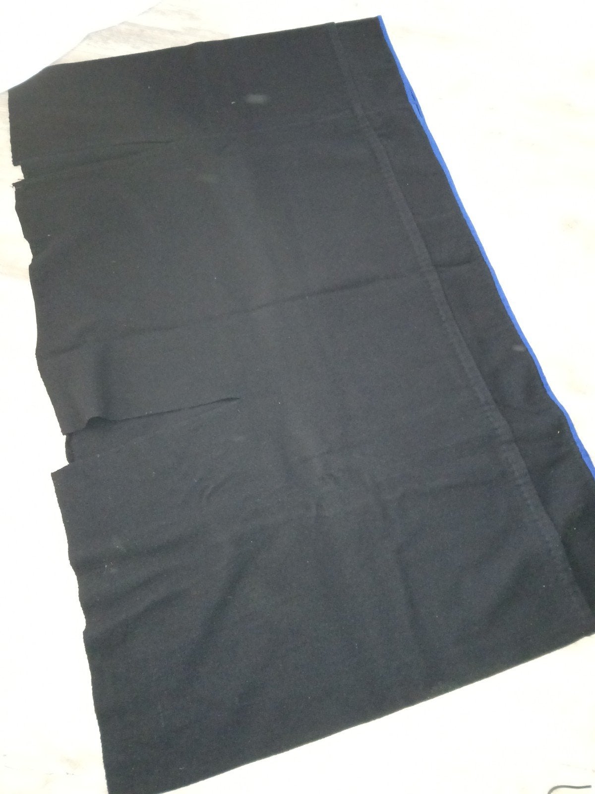 Zwarte wollen stof voor hergebruik, Wol, 120 cm of meer, Zwart, 200 cm of meer