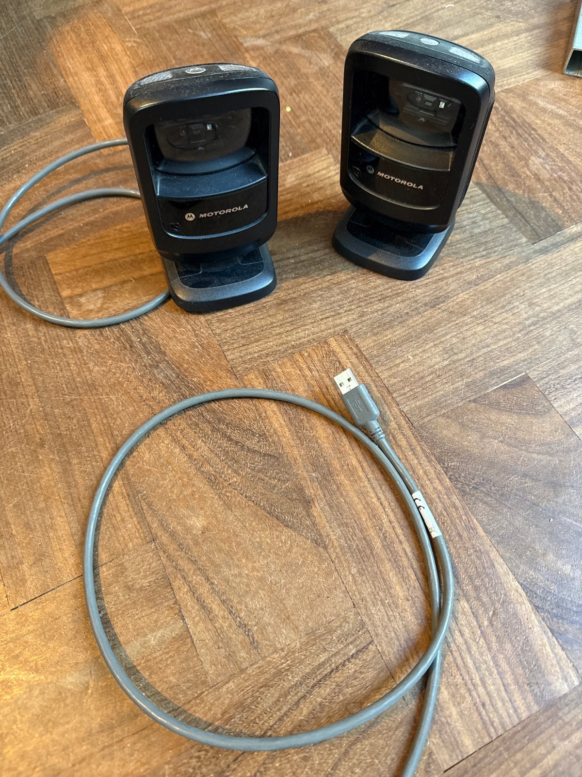 Motorola DS9208 Barcodescanner (2 stuks) met USB-kabel, Computers en Software, Ophalen of Verzenden, Gebruikt, Overige typen