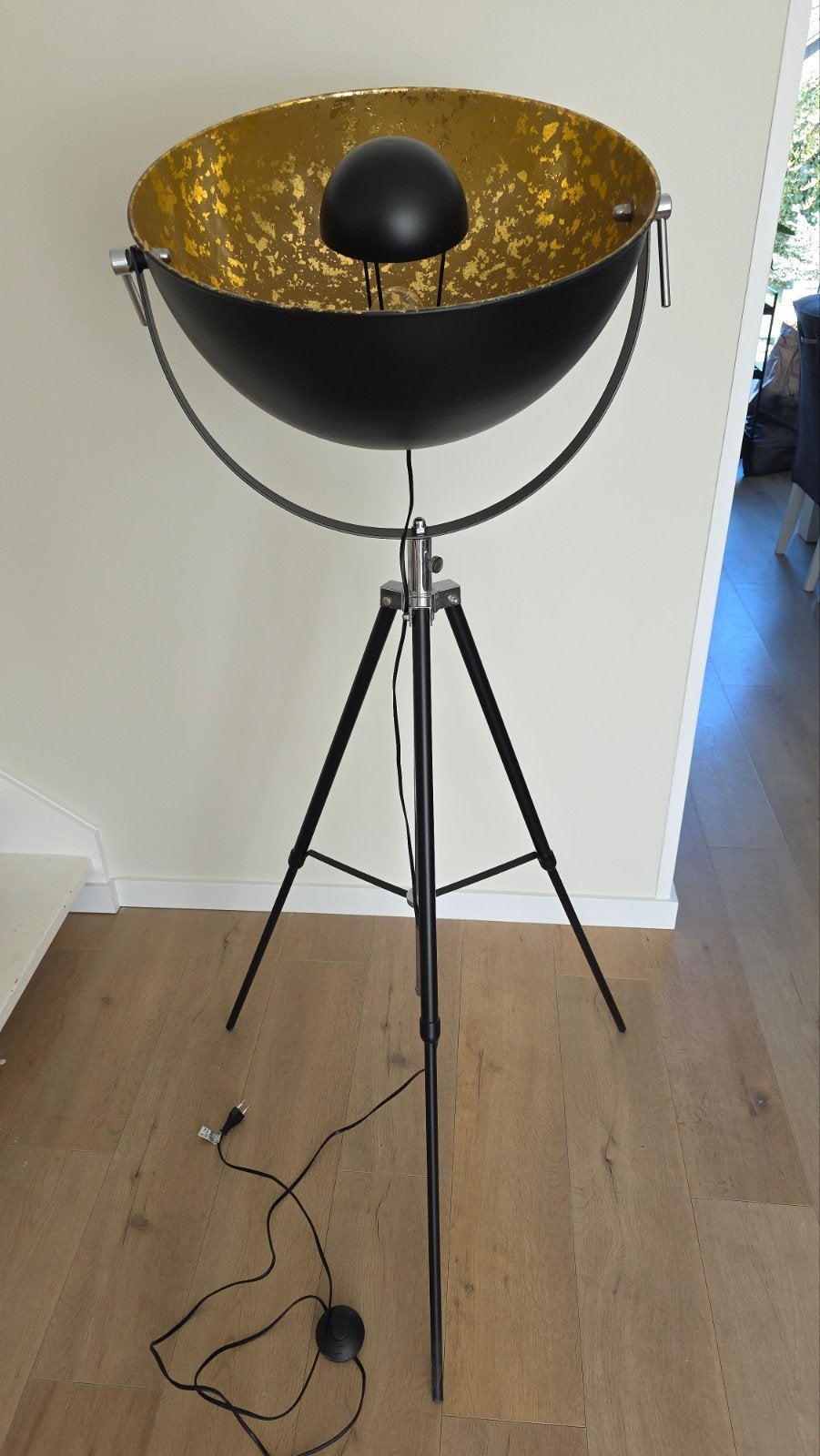 Industriële vloerlamp zwart, Ophalen