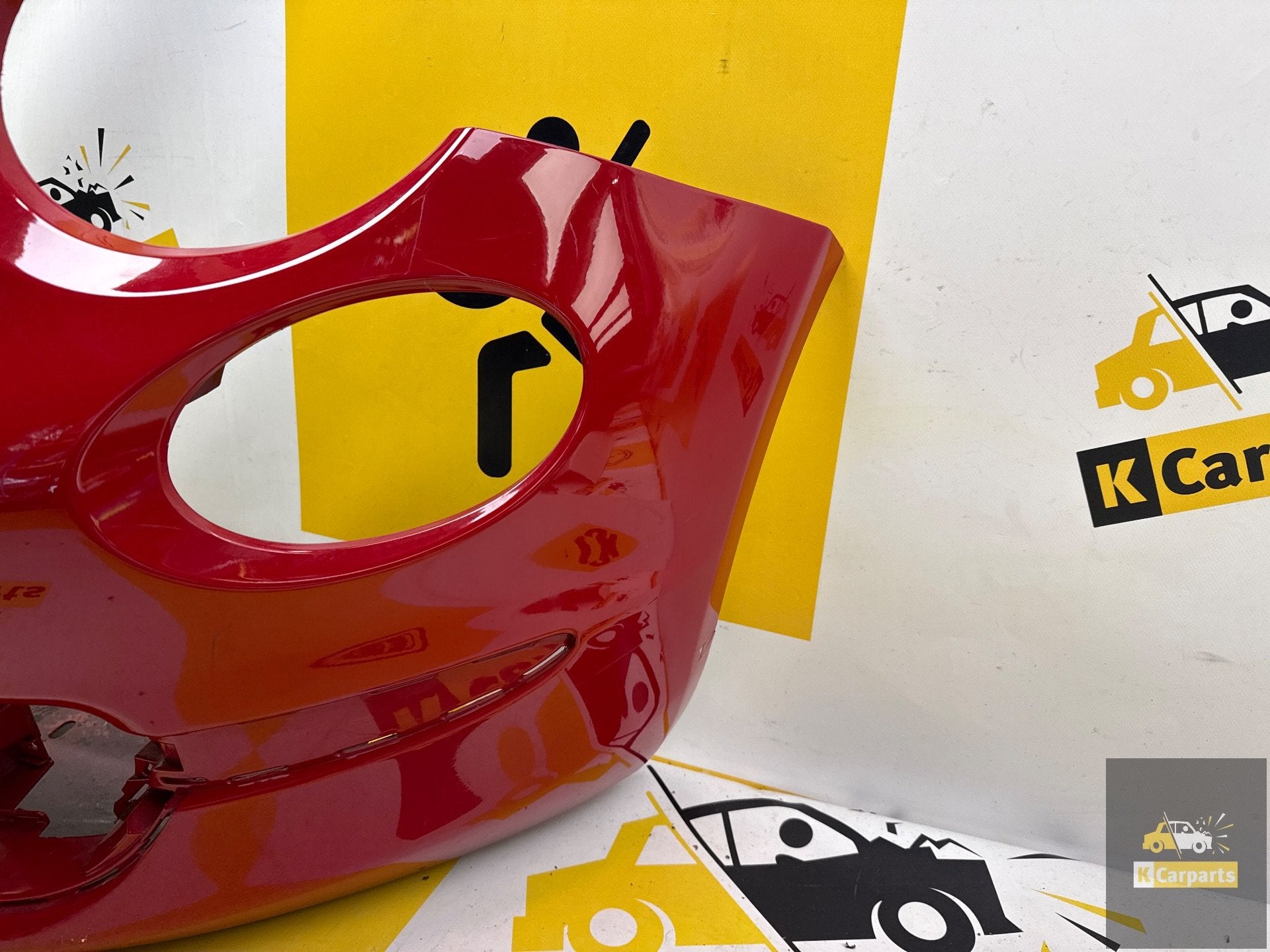 Voorbumper Fiat 500 ORIGINEEL Bumper 735426888, Gebruikt, Voor, Stellantis Europe S.p.A., Ophalen of Verzenden