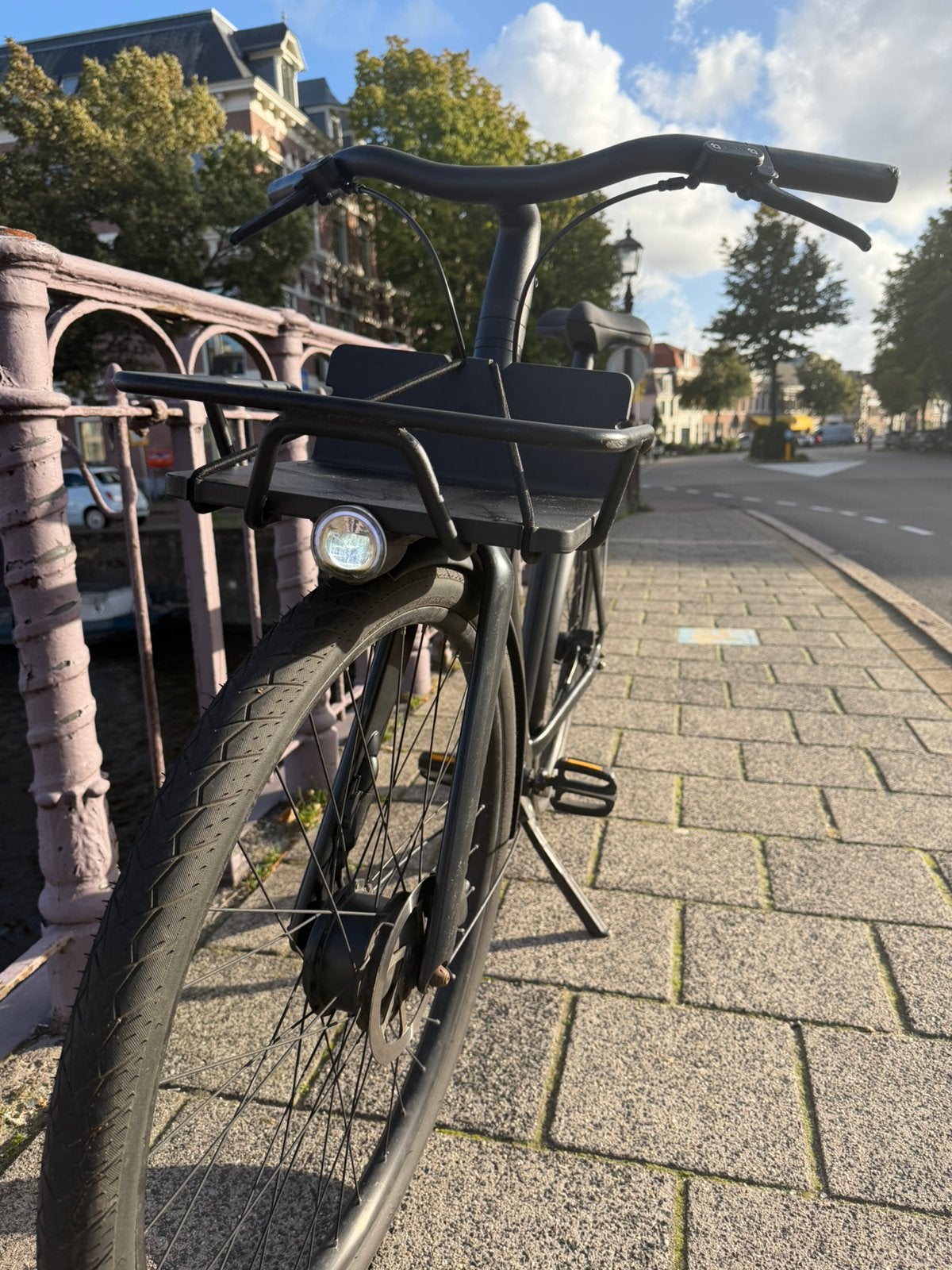 Foto 5 van ZGAN gereviseerde VanMoof s3 met carrier