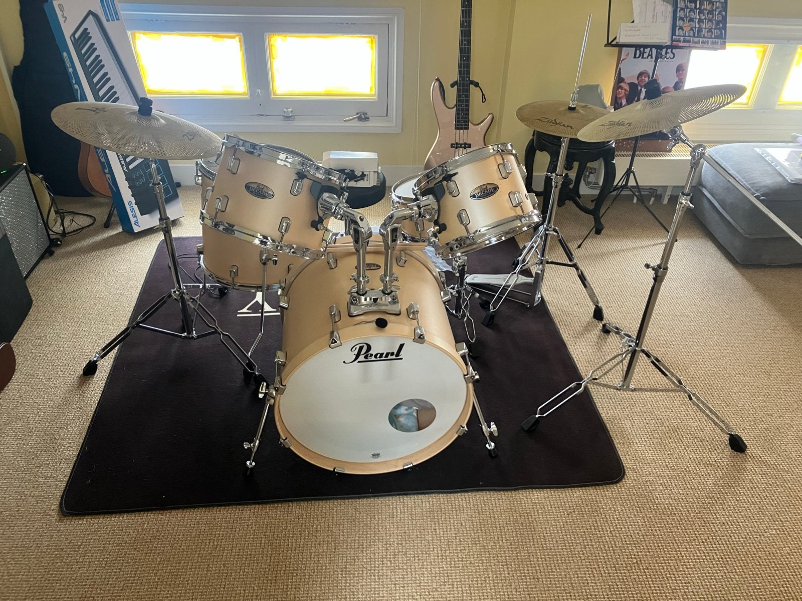 Pearl Decade Maple drumstel met Zildjian Low Volume bekkens, Ophalen, Zo goed als nieuw, Pearl