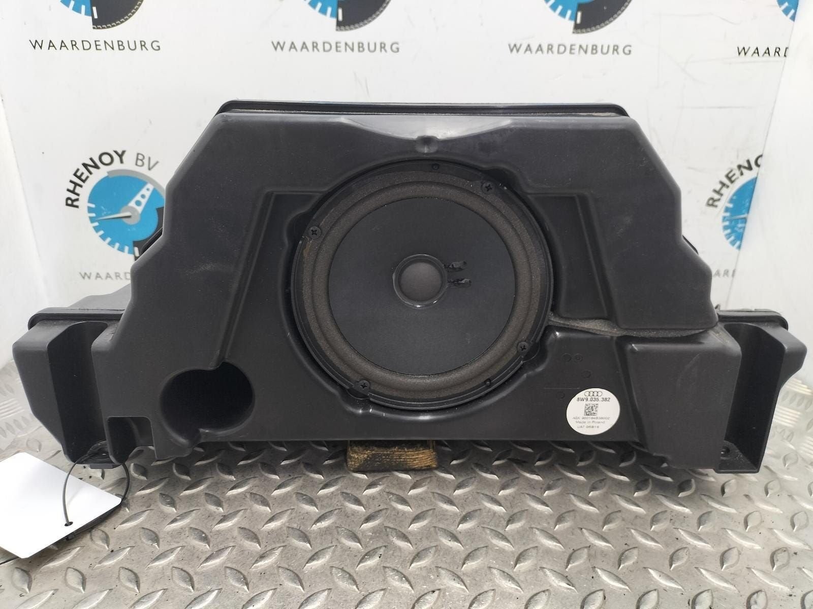 Basbox audi a4 2017  8W9035382, Ophalen of Verzenden, -, -, -