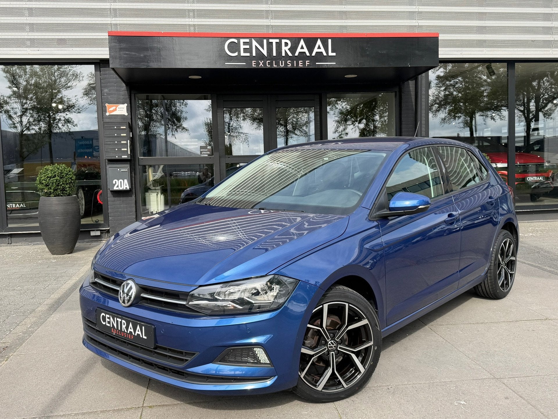 Volkswagen Polo 1.0 TSI 95PK DSG Comfortline ACC|Stoelverwar, Gebruikt, 95 pk, Blauw, Origineel Nederlands