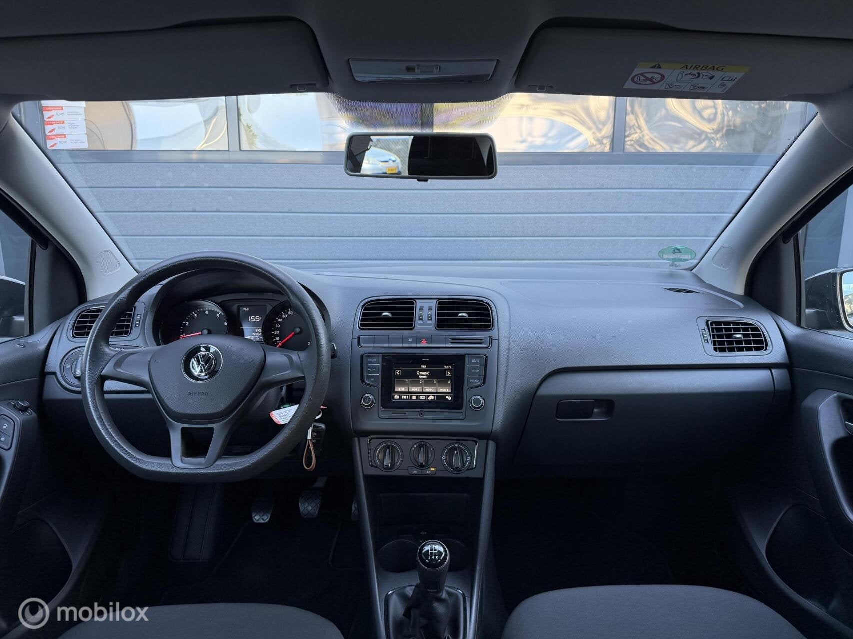 Volkswagen Polo 1.0 | 1e Eigenaar | Dealer ODH | Airco, Stof, Gebruikt, Zwart, 60 pk