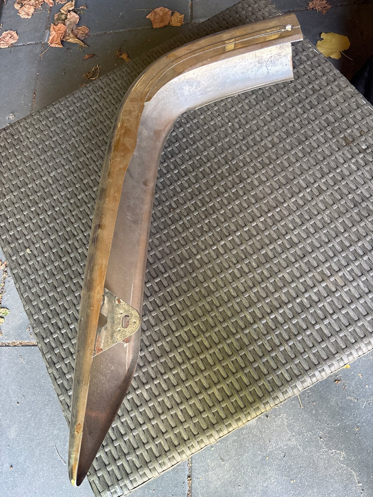 Rechter Bumperhoek peugeot 404 oude type is nieuwe hoek, Gebruikt, Voor, Ophalen of Verzenden, Bumper