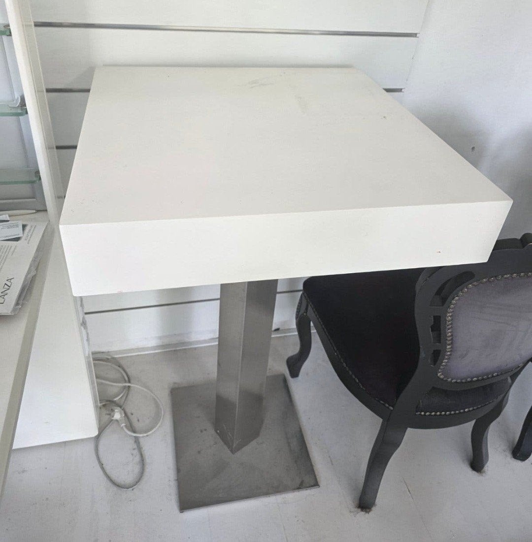 bar tafel wit met rvs poot sta tafel, Ophalen