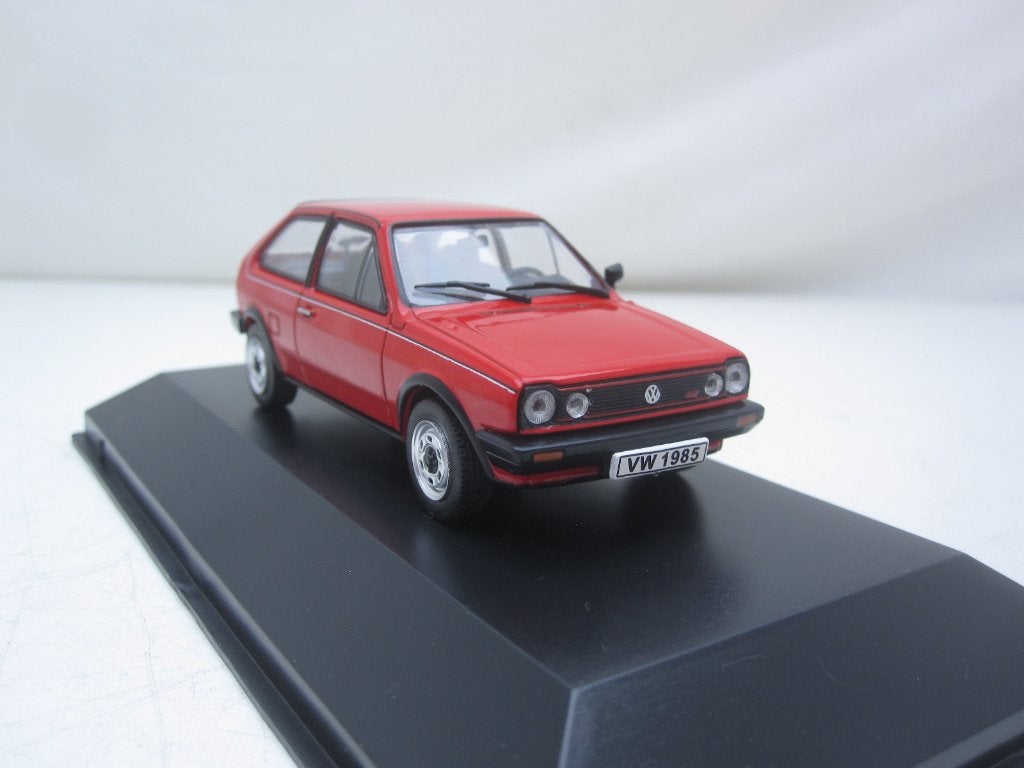 Volkswagen Polo Mk2 86c Coupé 1985 1:43 IXO, Hobby en Vrije tijd, Modelauto's | 1:43, Ophalen of Verzenden, Nieuw, Auto, Overige merken