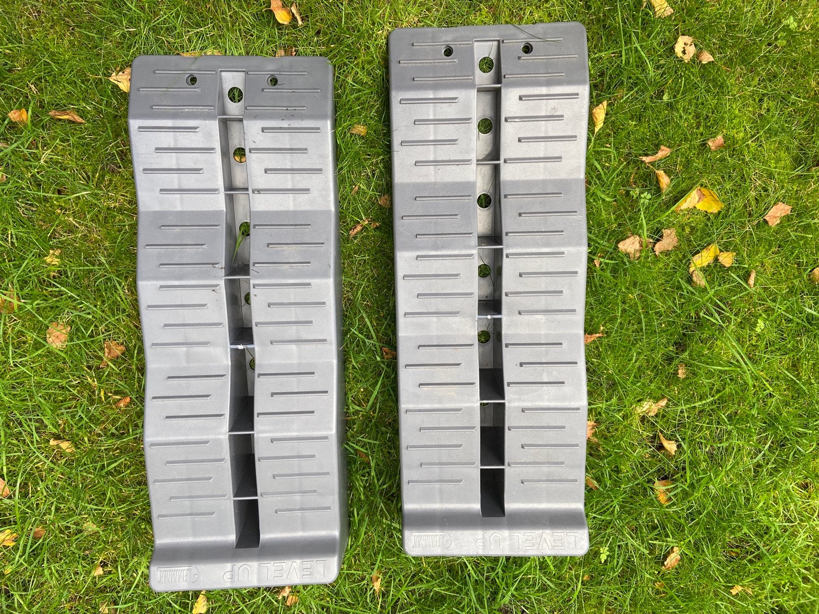 2 Fiamma levellers met level stops, Ophalen, Zo goed als nieuw