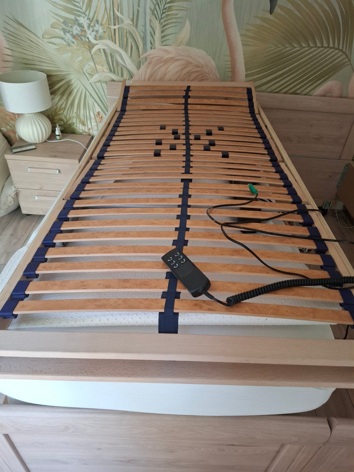2x Elektrisch verstelbare lattenbodems 90x200 cm, Ophalen, Verstelbaar, 90 cm, Tweepersoons