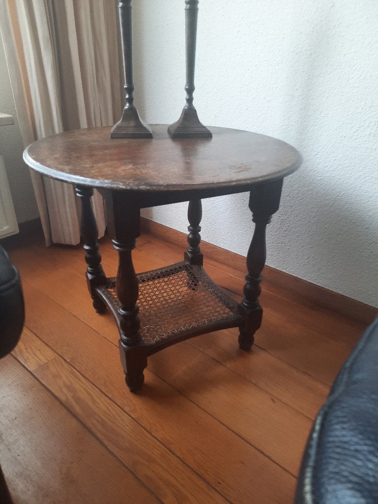 rond bijzettafeltje, Minder dan 55 cm, Gebruikt, Antieke en landelijke stijl, Rond