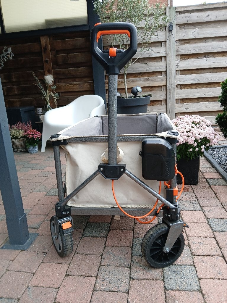 Elektrische opvouwbare mooie bolderwagen met 2 accu’s., Ophalen, Gebruikt