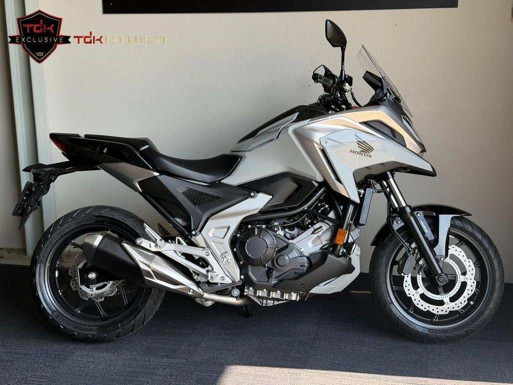 HONDA NC 750 X NIEUW 0KM BTW NC750X (GEEN 700 DCT), 2 cilinders, 745 cc, Bedrijf, Meer dan 35 kW