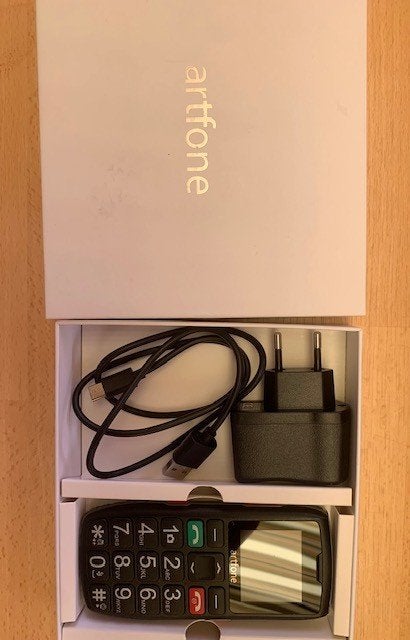 Artfone Seniorentelefoon met SOS-knop en opladeren hoesje., Overige modellen, Ophalen of Verzenden, Zo goed als nieuw, Zonder simlock