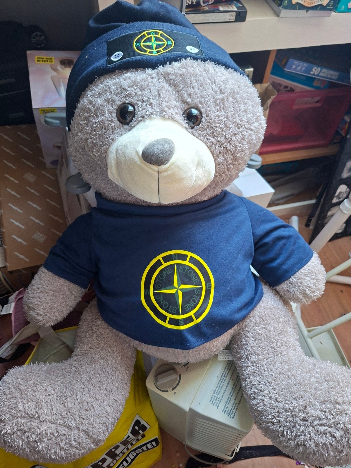 Grote teddybeer met Stone Island kleding, Overige merken, Overige karakters, Beer, Grijs