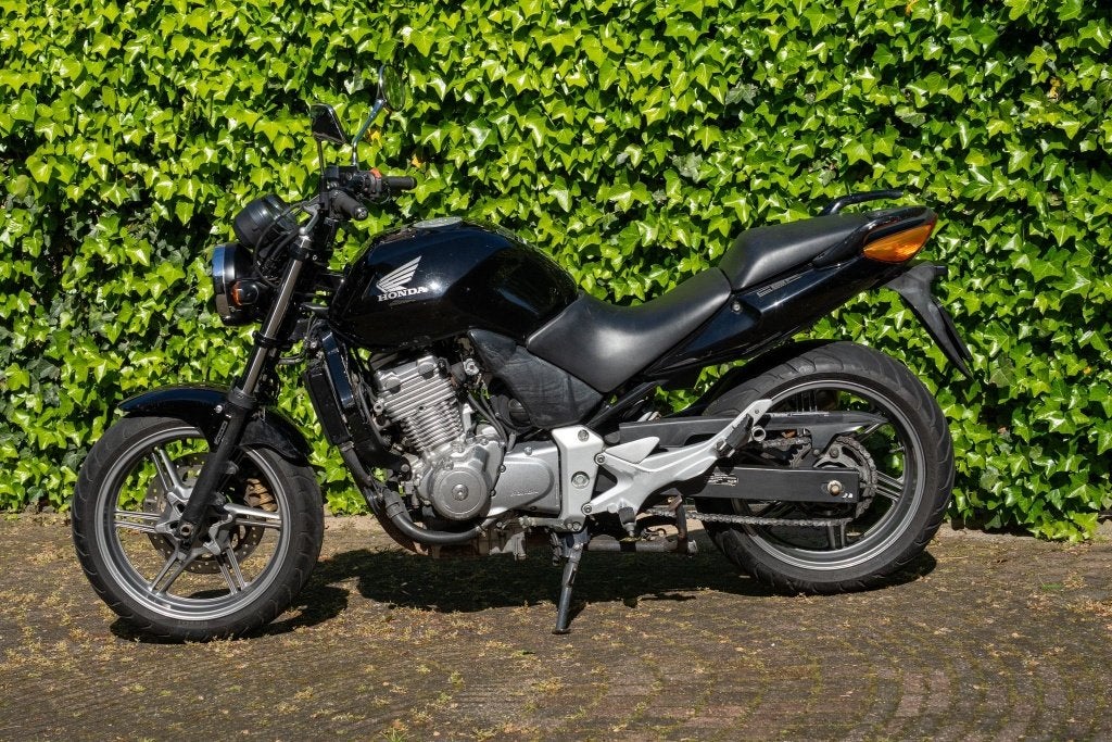 Honda CBF 500-A Verlaagd, Motoren, Motoren | Honda, Handvatverwarming, 2 cilinders, 499 cc, Motorrijbewijs A