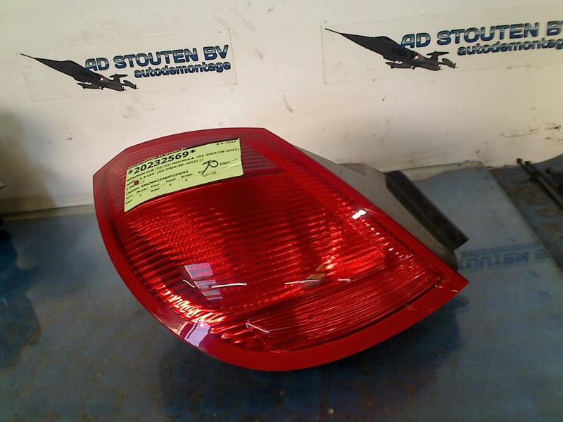 Achterlicht Rechts BUITEN Mitsubishi Colt (Z2/Z3) MN105626, Gebruikt, Info@mitsubishi-motors.de, Mitsubishi, Emil-Frey-Straße 2, Friedberg 61169, , Duitsland