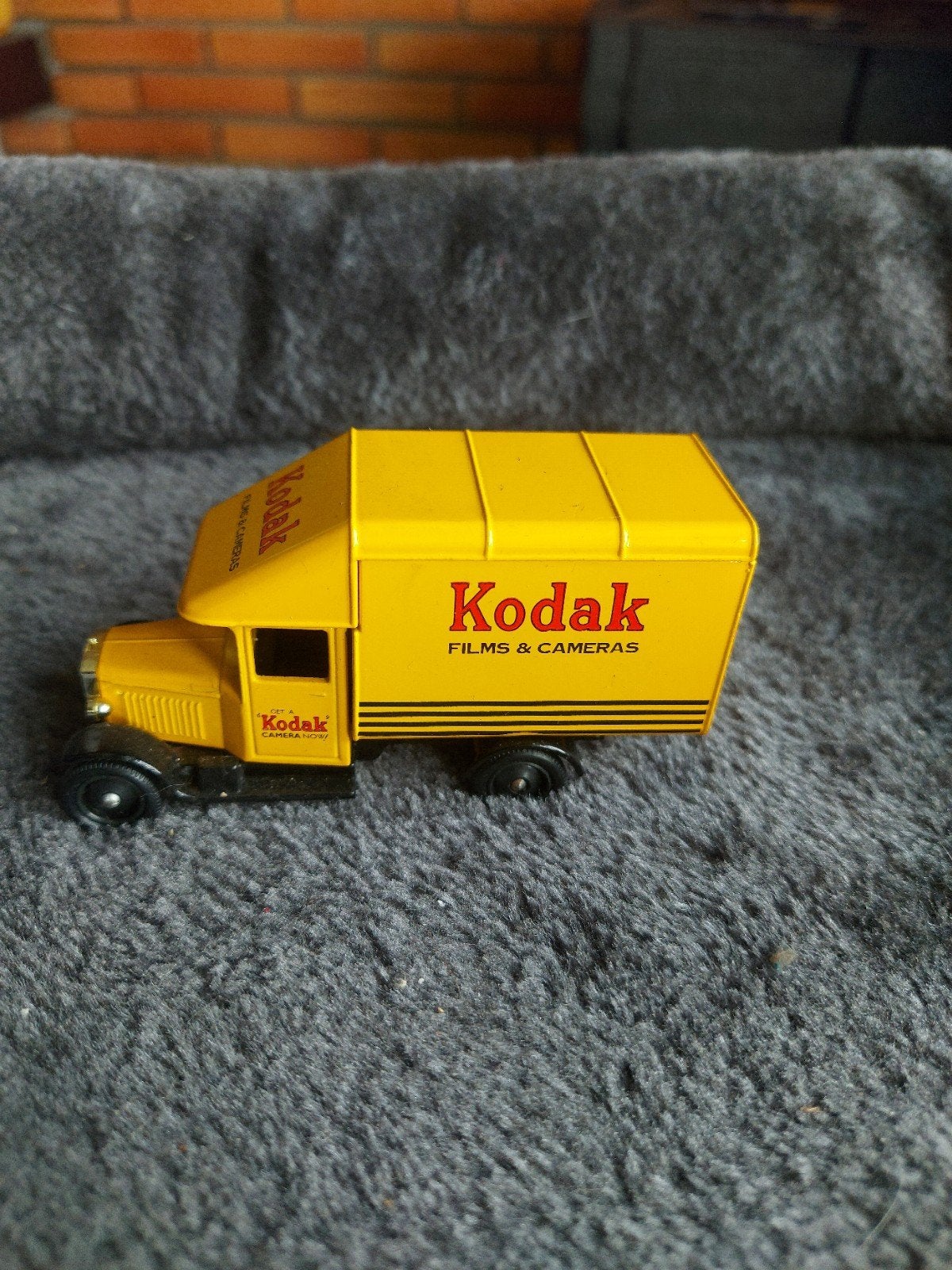 Oxford Die-Cast Kodak Bestelwagen Model, Ophalen of Verzenden, Zo goed als nieuw, Bus of Vrachtwagen