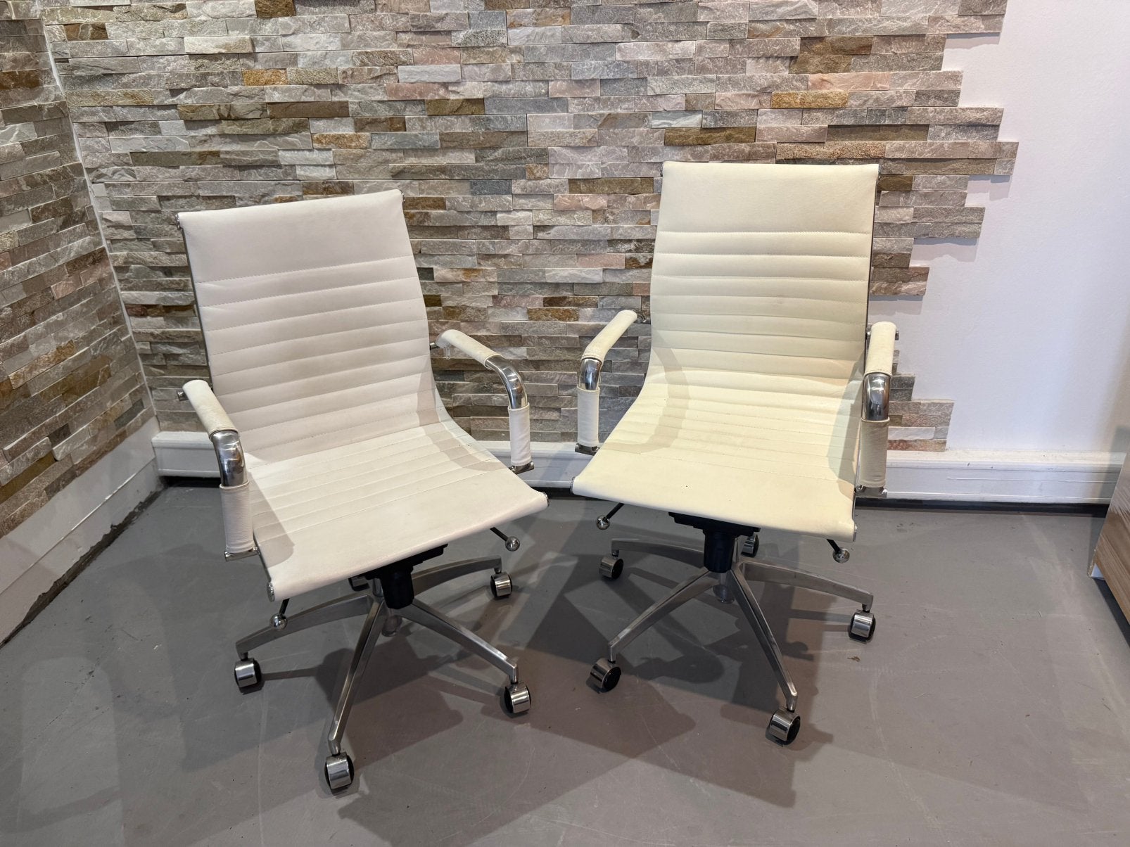 Vince Design - Small Boss Bureaustoel 2 stuks, Gebruikt, ., Wit, Ophalen of Verzenden