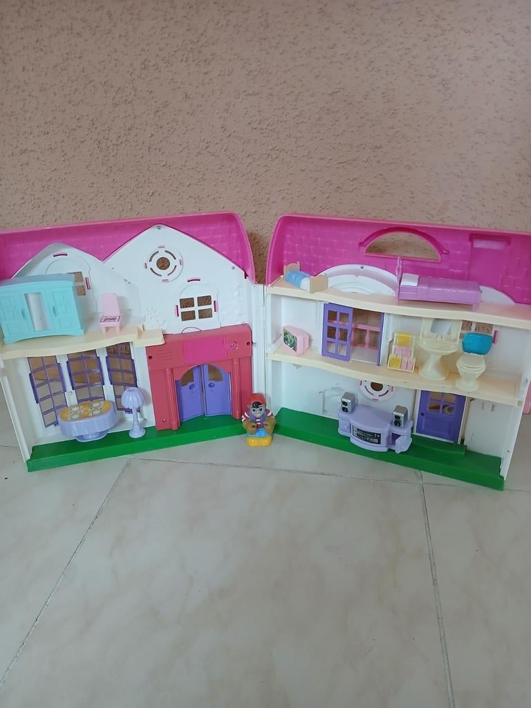 Leuk uitvouwbaar poppenhuis, Ophalen