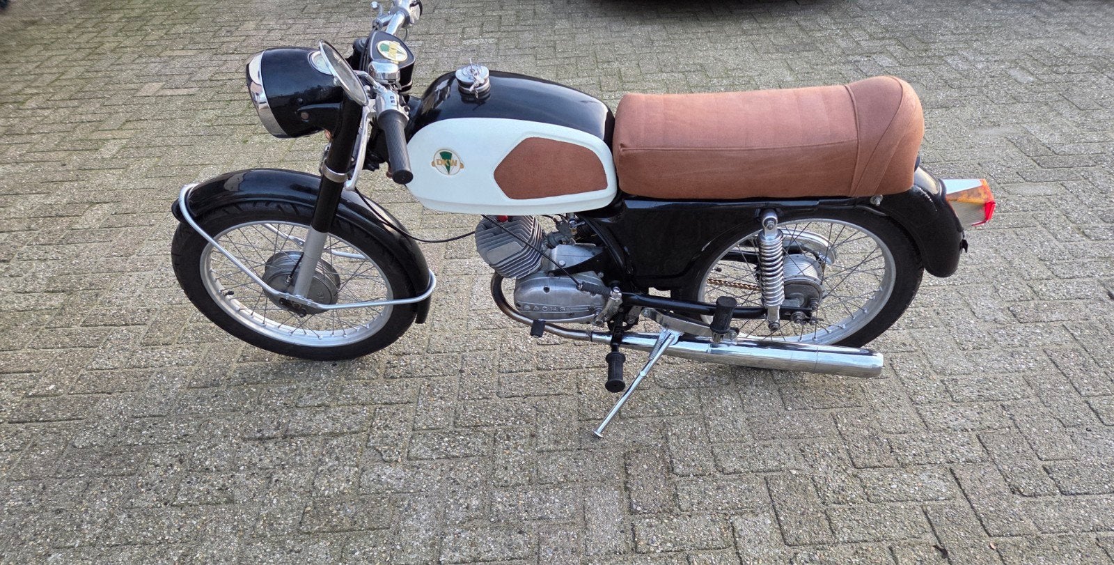 DKW RT 139 uit 1972, Maximaal 45 km/u, 49 cc, 4 versnellingen, Ophalen