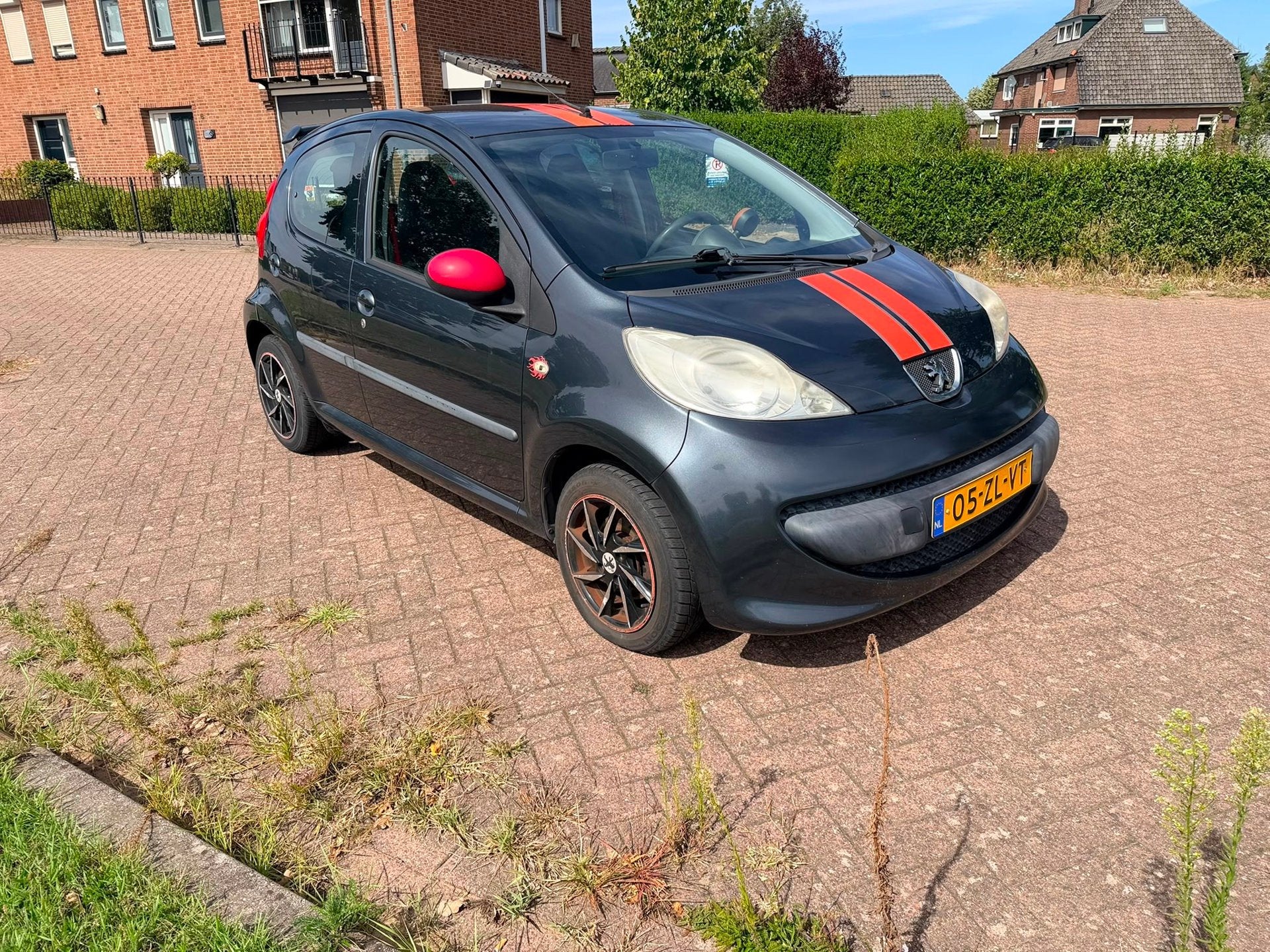 Peugeot 107 1.0-12V XS-AIRCO ijskoud- sportvelgen sportief, Auto's, Peugeot, Voorwielaandrijving, Gebruikt, 4 stoelen, 68 pk