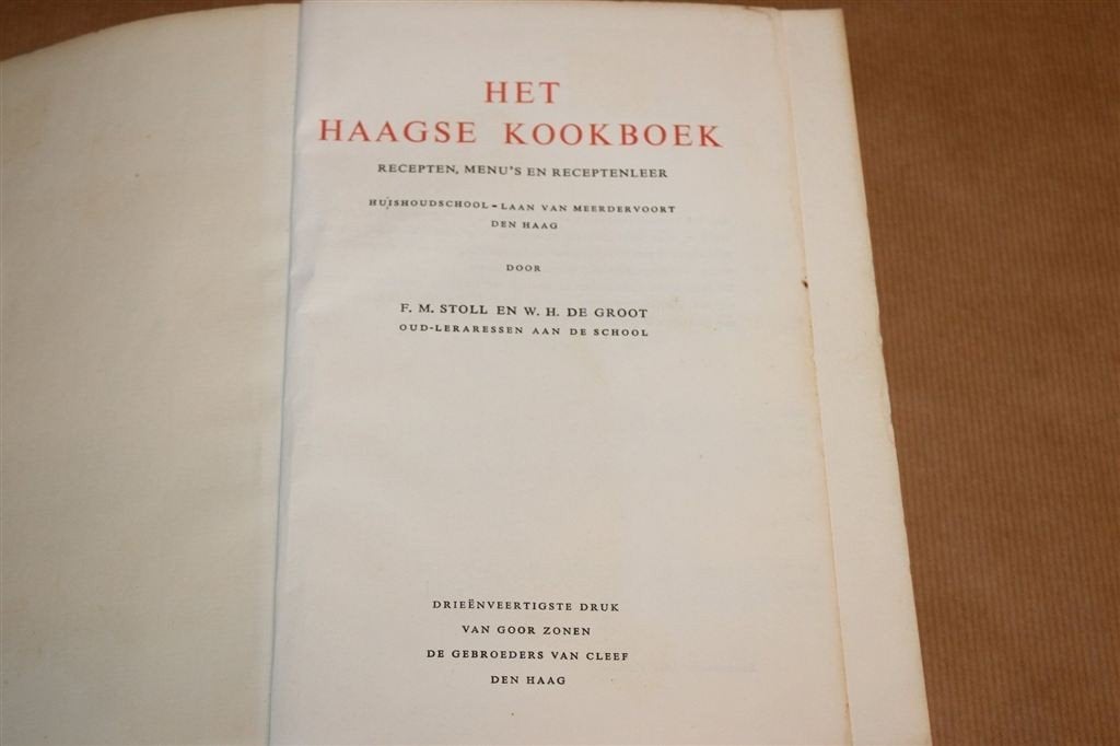 [Vintage] Haagse Kookboek — Stoll & De Groot — 1963, Boeken, Ophalen of Verzenden, Gelezen, Nederland en België
