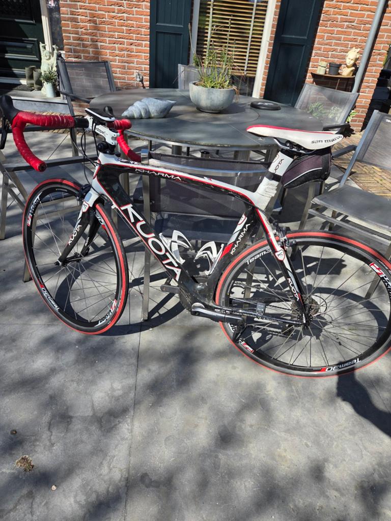 Kuota carbon ultegra incl veel accesoires, Fietsen en Brommers, Fietsen | Racefietsen, Overige merken, Meer dan 20 versnellingen