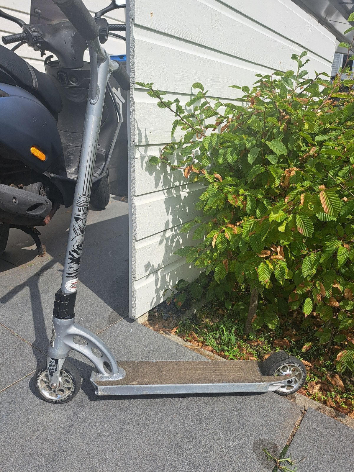 MGP stuntstep, Fietsen en Brommers, Ophalen, Gebruikt, Gewone step, MGP